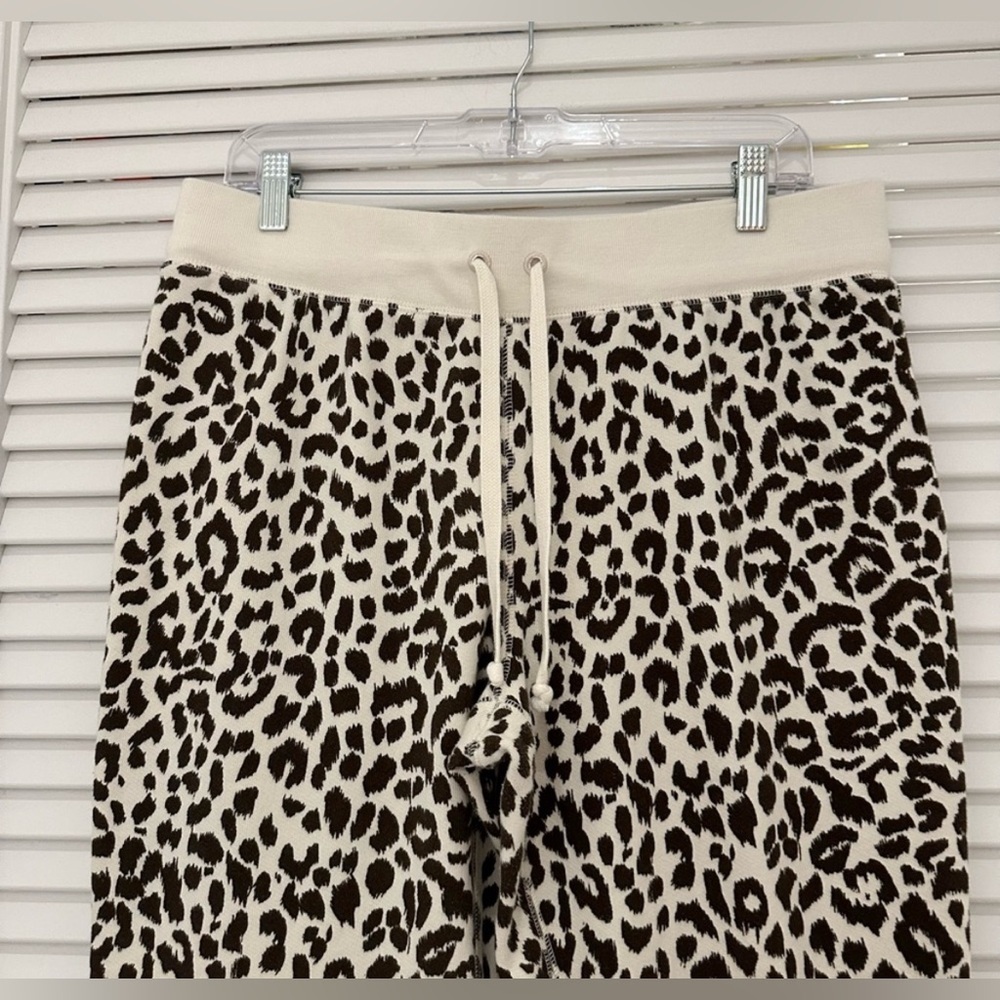 (Set) J.Crew leopard print terry cloth cotton pullover crewneck and jogger pants - Picture 6 of 9
